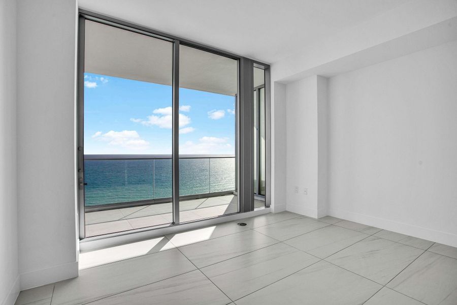 Guest Suite with Ocean View Guest Suite with Ocean View