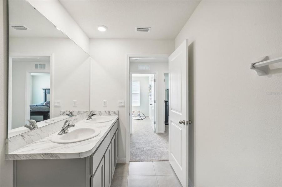 Furnished interior view inside a new home in Ridgewood, Riverview (Image 37).