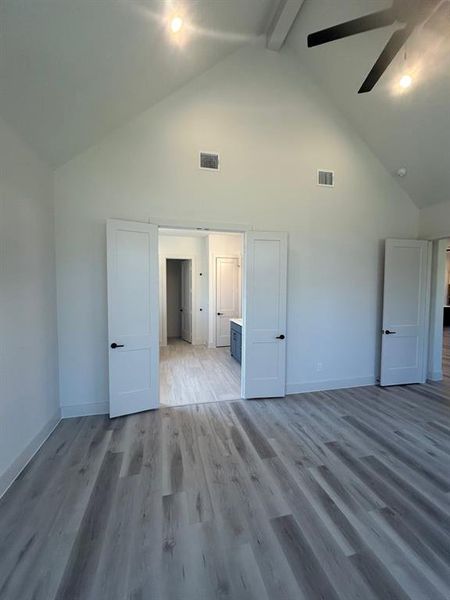 Spacious, unfurnished interior of a new home in , Lakewood Village (Image 22).