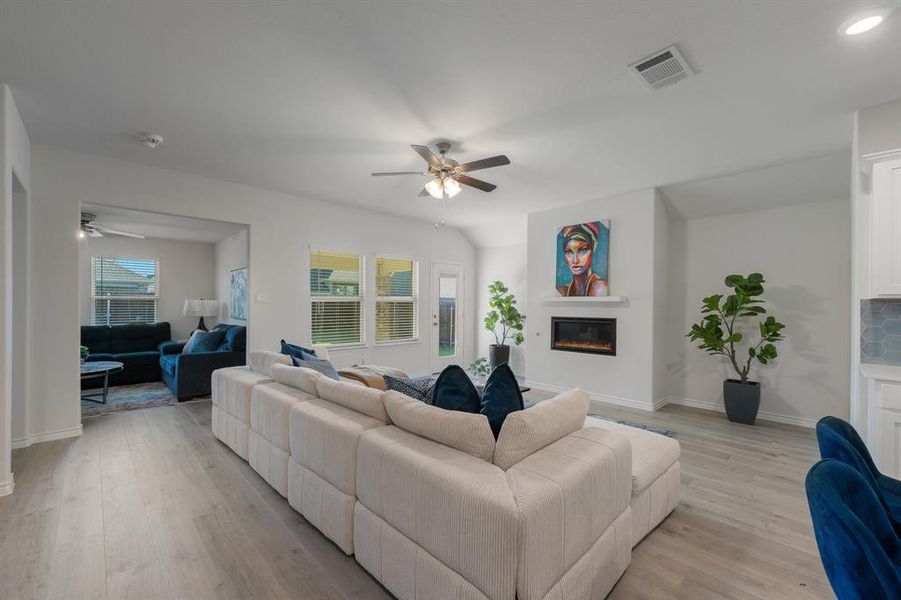 Furnished interior view inside a new home in Fireside by the Lake, Garland (Image 12). Furnished interior view inside a new home in Fireside by the Lake, Garland (Image 12).