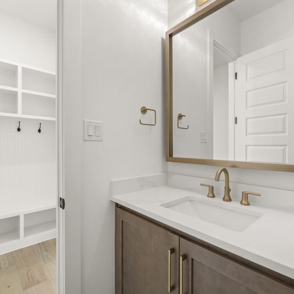 Furnished interior view inside a new home in StarView, Prosper (Image 48). Furnished interior view inside a new home in StarView, Prosper (Image 48).