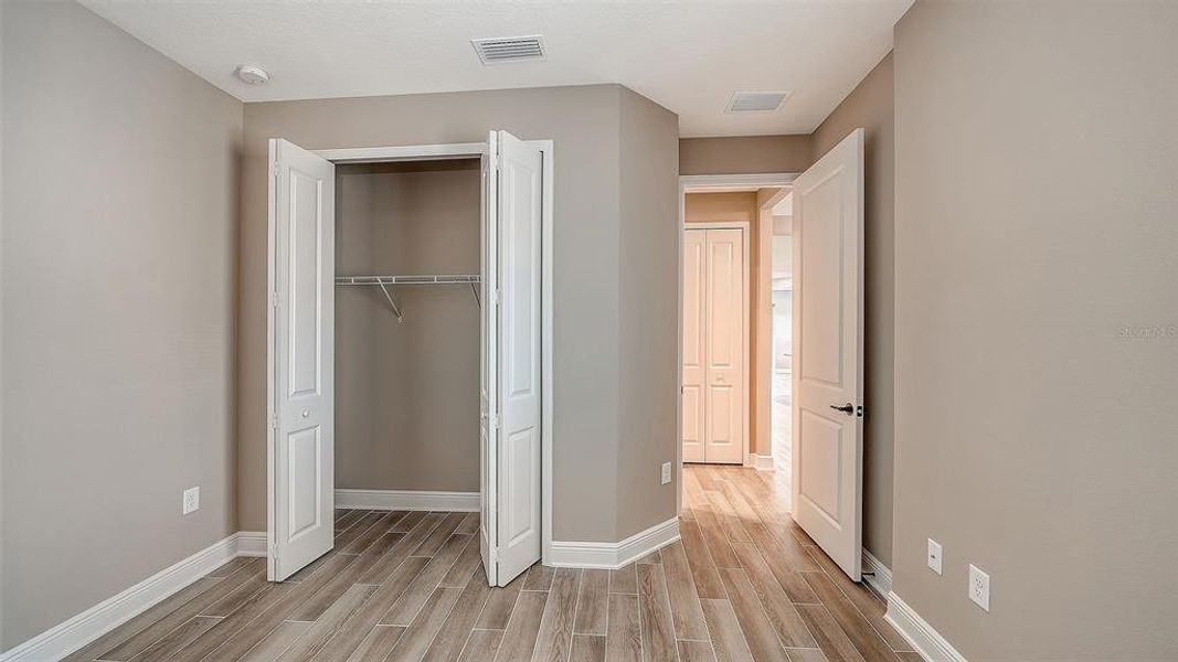 Spacious, unfurnished interior of a new home in , Venice (Image 30).