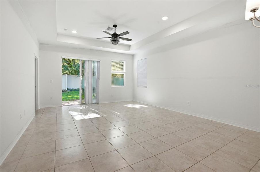 Spacious, unfurnished interior of a new home in Hilltop Point, Dade City (Image 22). Spacious, unfurnished interior of a new home in Hilltop Point, Dade City (Image 22).