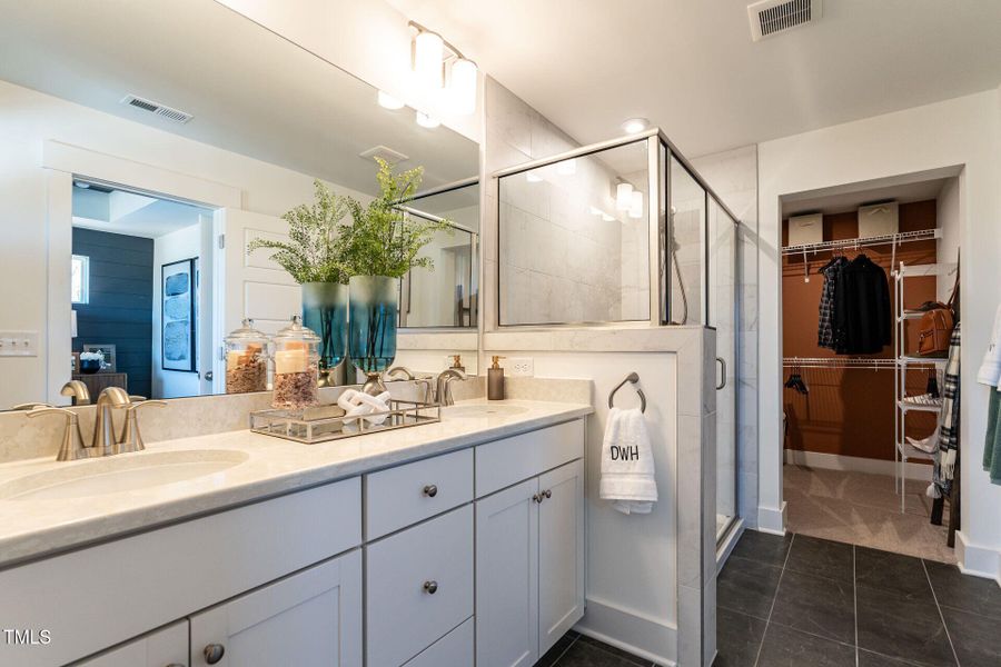 virtual-tour-145462-photo-17424001670079