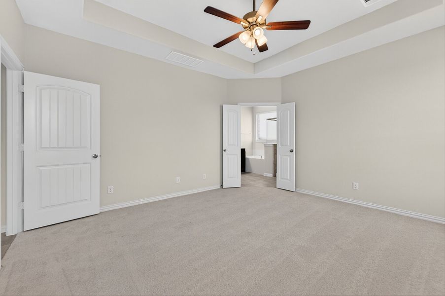 Spacious, unfurnished interior of a new home in Liberty Pointe, Gainesville (Image 30). Spacious, unfurnished interior of a new home in Liberty Pointe, Gainesville (Image 30).