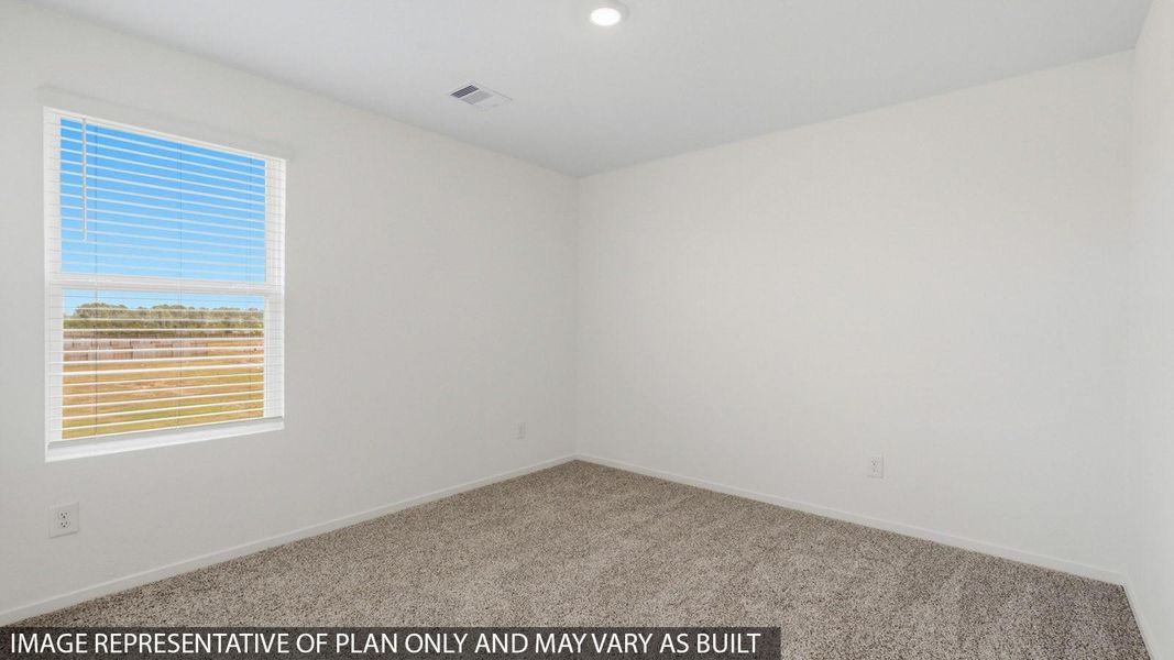 Spacious, unfurnished interior of a new home in Chapel Lakes, Montgomery (Image 13).