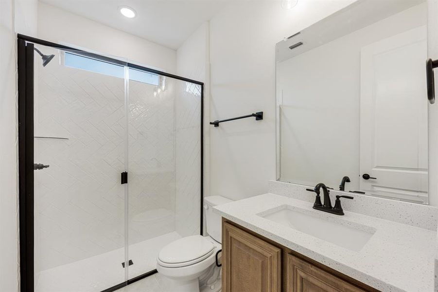 Furnished interior view inside a new home in Wildflower Ranch 60-65, Fort Worth (Image 9). Furnished interior view inside a new home in Wildflower Ranch 60-65, Fort Worth (Image 9).