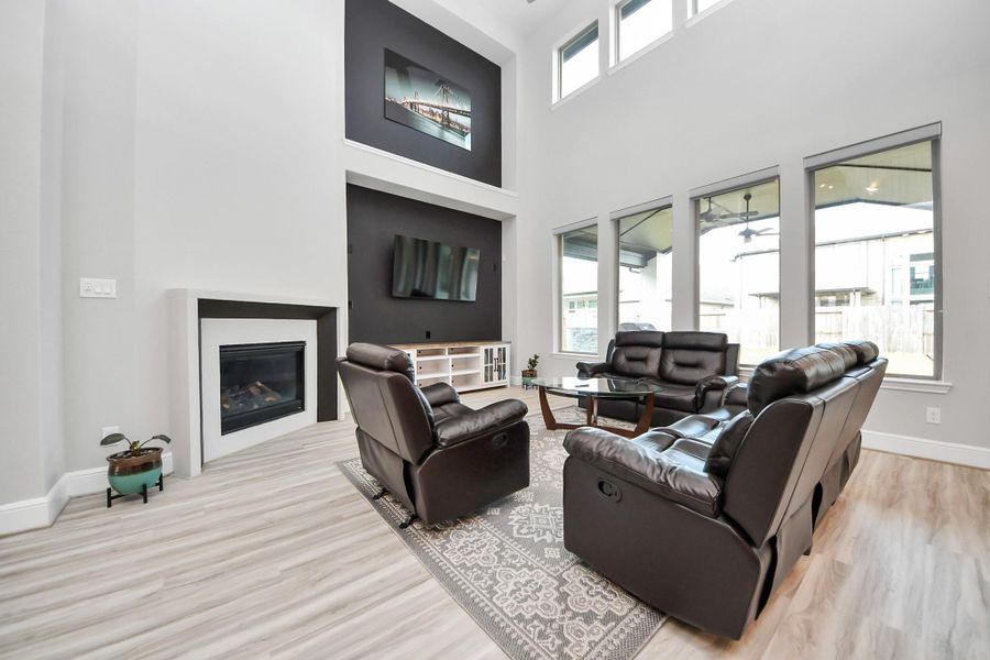 Furnished interior view inside a new home in Sienna 70', Missouri City (Image 18). Furnished interior view inside a new home in Sienna 70', Missouri City (Image 18).