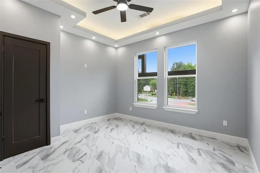 Spacious, unfurnished interior of a new home in , Grayson (Image 23).