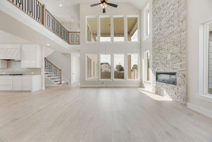 Spacious, unfurnished interior of a new home in Lake Forest, McKinney (Image 24). Spacious, unfurnished interior of a new home in Lake Forest, McKinney (Image 24).