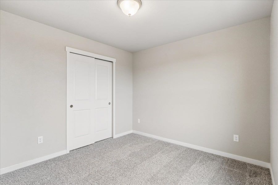 Spacious, unfurnished interior of a new home in Aspen Ranch, Fountain (Image 21).