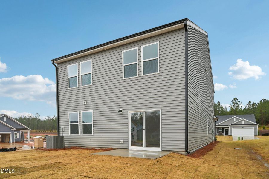 40-web-or-mls-Salers Loop-S1703-040 40-web-or-mls-Salers Loop-S1703-040