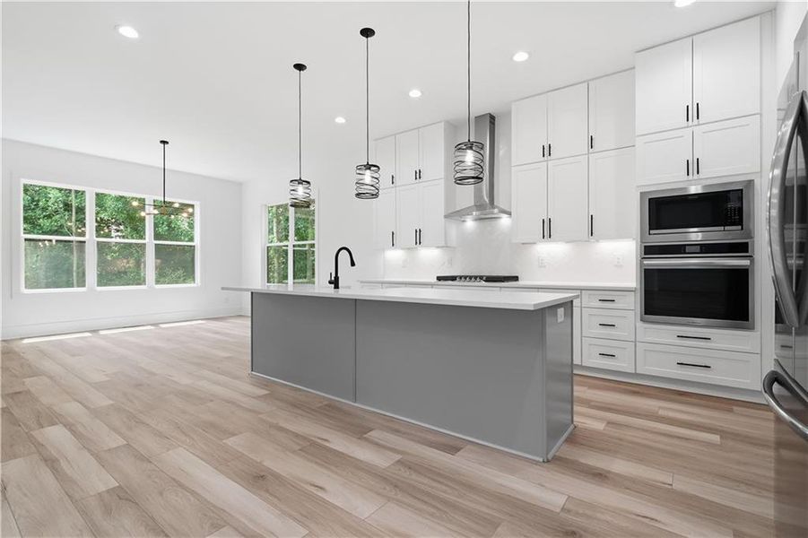 Furnished interior view inside a new home in , Jefferson (Image 19).