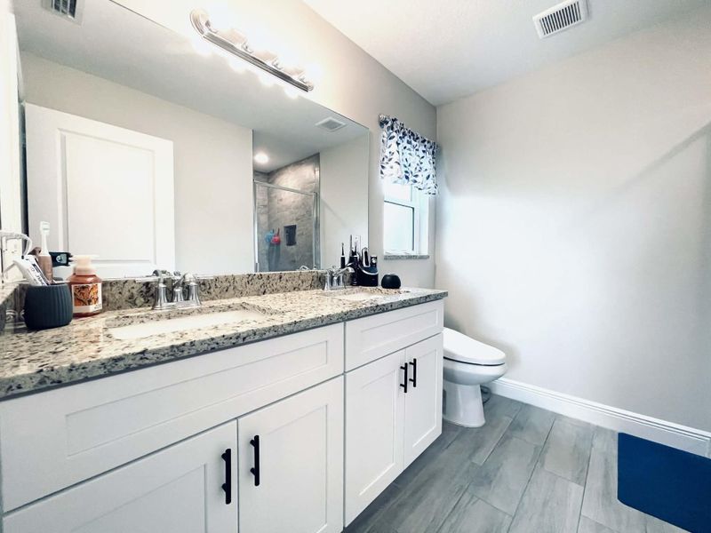 620392fe-e07a-4899-8c7d-ff6fc020e8fc (1)