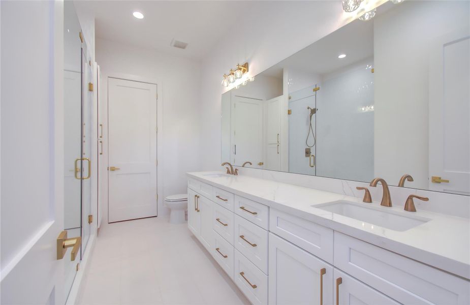 Furnished interior view inside a new home in , Houston (Image 10).