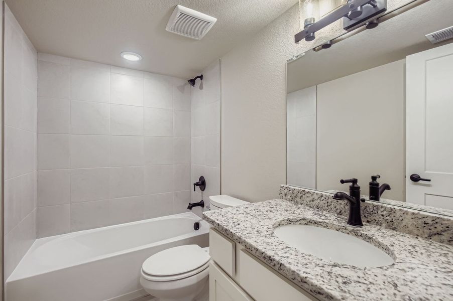 Furnished interior view inside a new home in Country Club Reserve – Fort Collins, Fort Collins (Image 9).