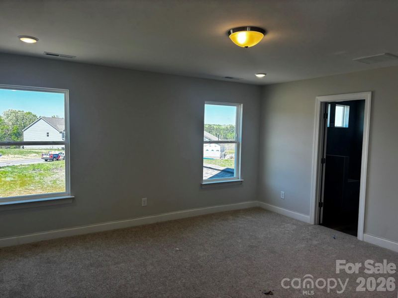 Spacious, unfurnished interior of a new home in Waterford Commons, Rock Hill (Image 20). Spacious, unfurnished interior of a new home in Waterford Commons, Rock Hill (Image 20).