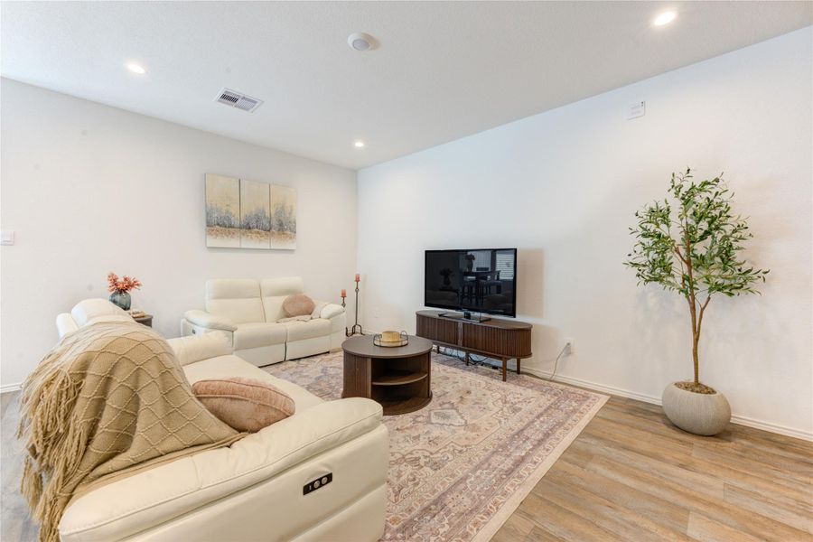 Furnished interior view inside a new home in , Fulshear (Image 16).