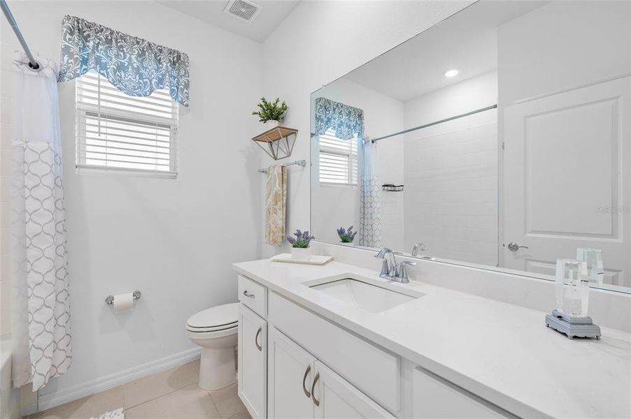 Furnished interior view inside a new home in , Wesley Chapel (Image 28).