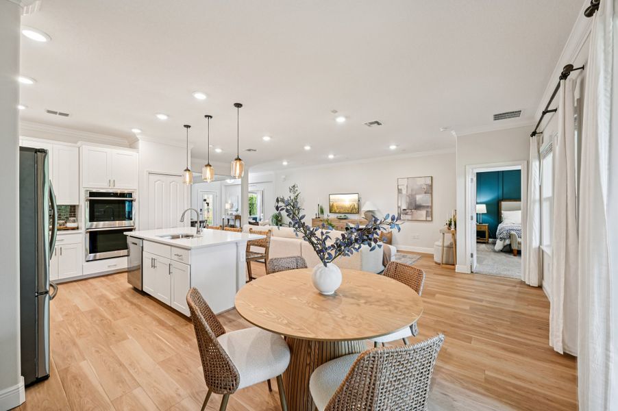 Representative furnished interior of a home built from the Sierra by Maronda Homes in Royal Highlands, Weeki Wachee (Image 11).