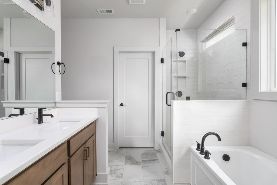 Representative furnished interior of a home built from the The Redwood by Greentech Homes LLC in The Thicket at Sedman Hills, Hixson (Image 8).