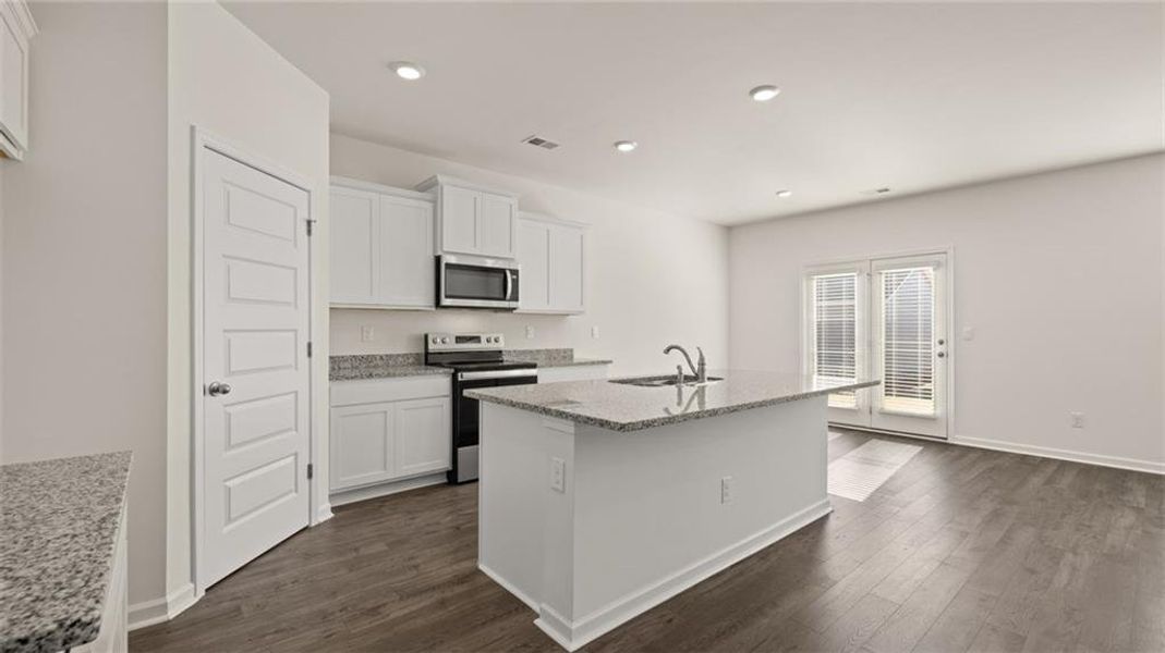 Furnished interior view inside a new home in Poplar Preserve, Newnan (Image 6).