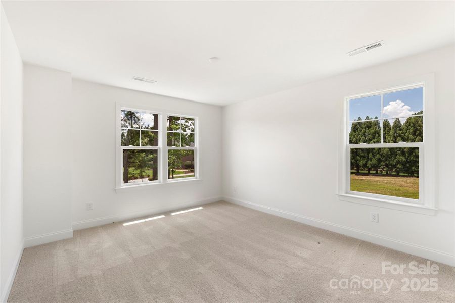 Spacious, unfurnished interior of a new home in Crescent Golf, Salisbury (Image 23).