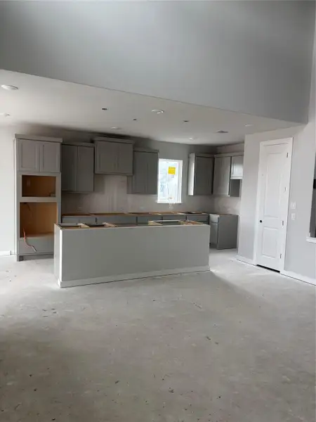 Light & Bright Open Concept Kitchen Light & Bright Open Concept Kitchen