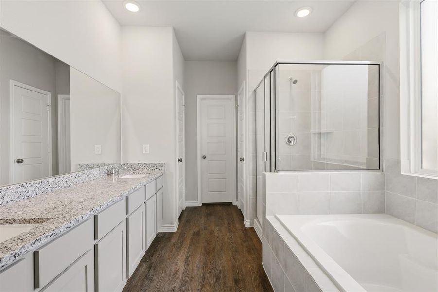 Furnished interior view inside a new home in Burgess Meadows, Cleburne (Image 7).
