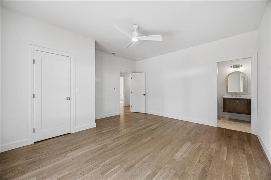Spacious, unfurnished interior of a new home in , Scottdale (Image 37).