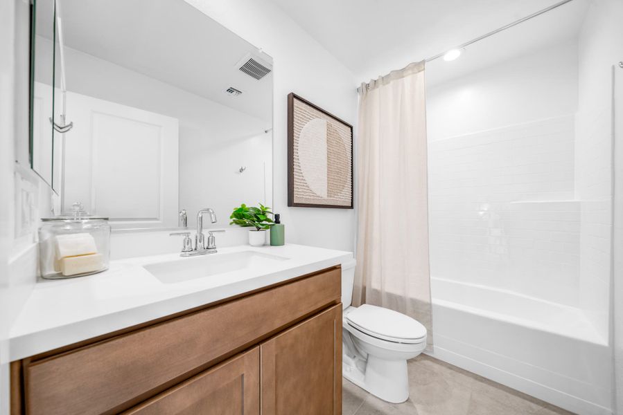 Bathroom 2 | Horizon | Wildera – Crest Series | New Homes in San Tan Valley, AZ by Landsea Homes Bathroom 2 | Horizon | Wildera – Crest Series | New Homes in San Tan Valley, AZ by Landsea Homes