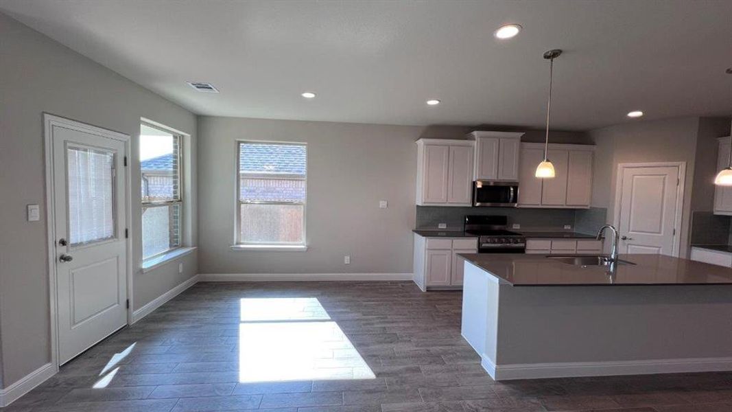 Image 22 of a home in Bluestem.