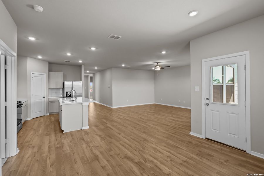 Spacious, unfurnished interior of a new home in Garden Grove, San Antonio (Image 21). Spacious, unfurnished interior of a new home in Garden Grove, San Antonio (Image 21).
