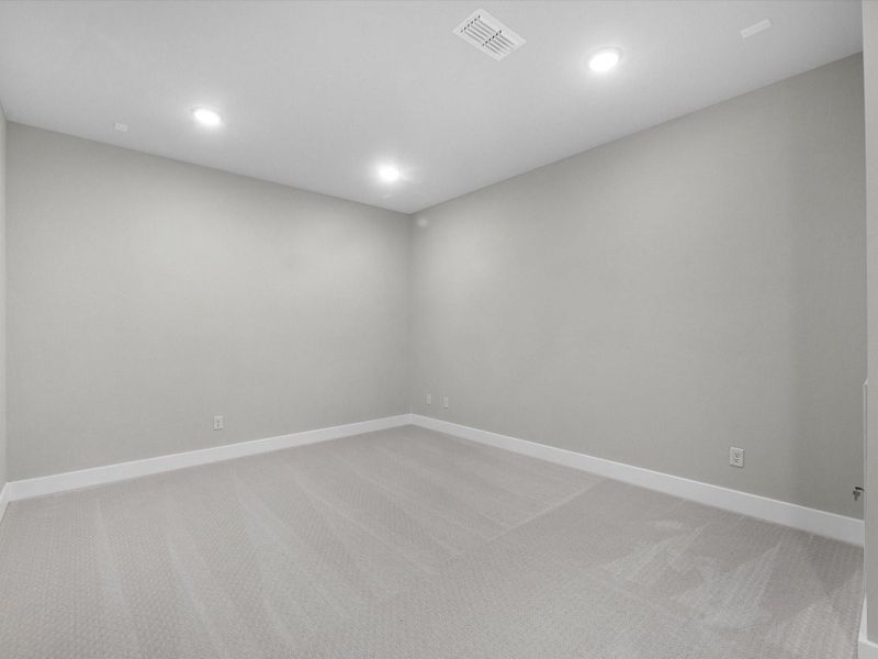 Spacious, unfurnished interior of a new home in Pecan Ridge, Fulshear (Image 21). Spacious, unfurnished interior of a new home in Pecan Ridge, Fulshear (Image 21).