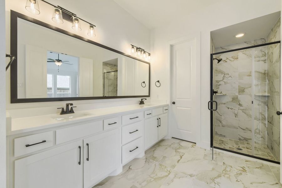 3316 Maidenhair - Primary Bathroom 3316 Maidenhair - Primary Bathroom