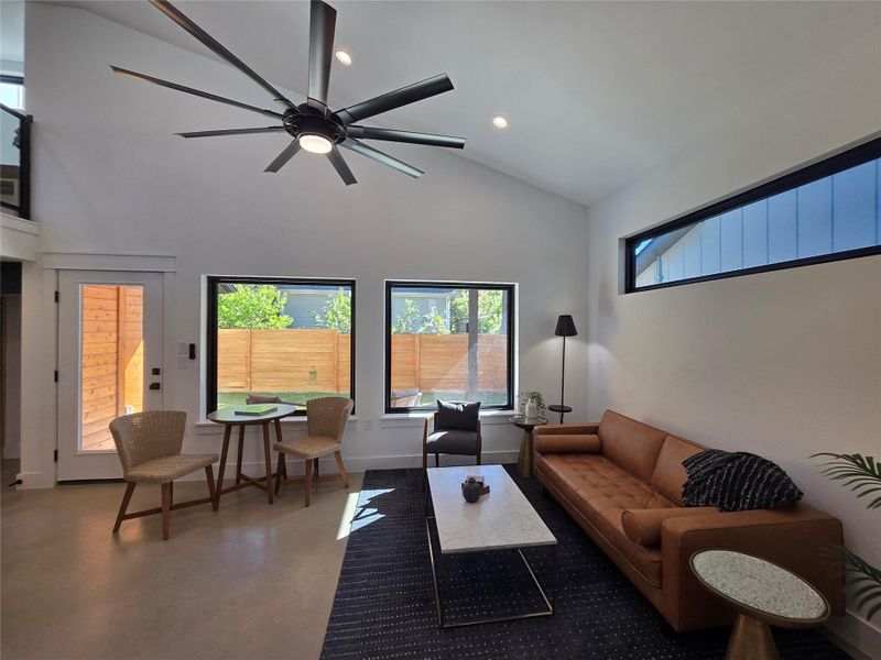 Lots of glass to bring in natural light, and strategic placement for privacy! Lots of glass to bring in natural light, and strategic placement for privacy!