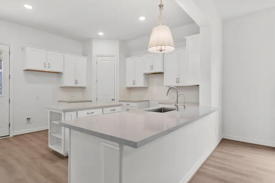 Sample product photo. Actual exterior and interior selections may vary by homesite. Photo may be virtually staged