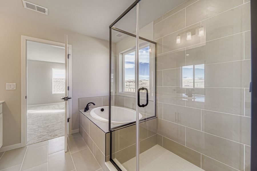 4br New Home in Parker, CO.  - Slide 38