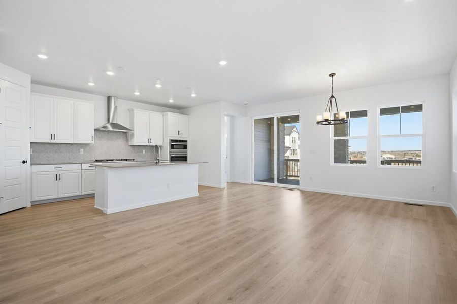Spacious, unfurnished interior of a new home in Sterling Ranch Ascent Village, Littleton (Image 18). Spacious, unfurnished interior of a new home in Sterling Ranch Ascent Village, Littleton (Image 18).
