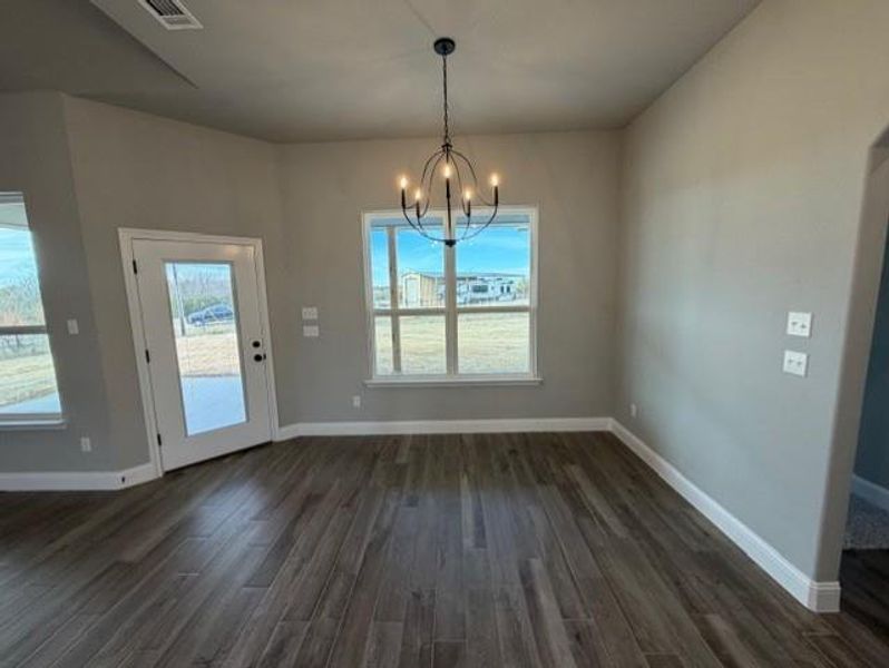 Spacious, unfurnished interior of a new home in , Azle (Image 16).