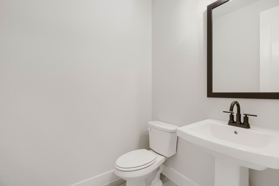 2105 Ten Mile Creek Court - Powder Bathroom 2105 Ten Mile Creek Court - Powder Bathroom