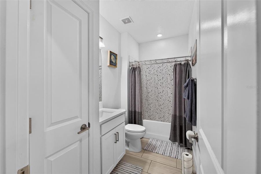 Furnished interior view inside a new home in , Parrish (Image 7).