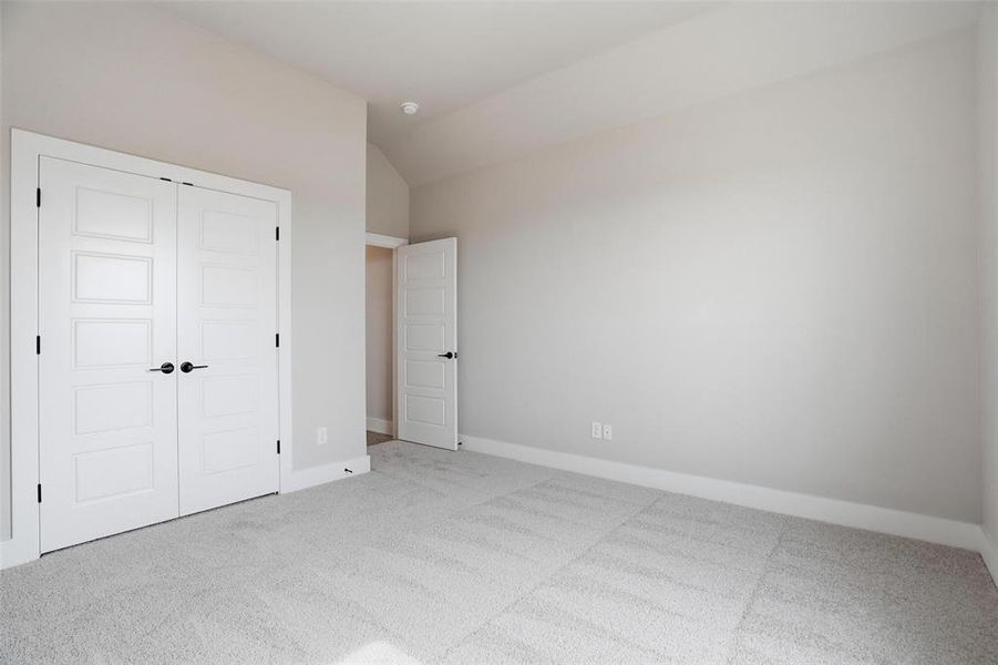 Spacious, unfurnished interior of a new home in Taylor Ranch, Springtown (Image 28).