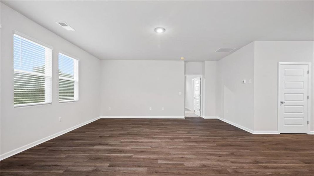 Spacious, unfurnished interior of a new home in Bridle Creek, Locust Grove (Image 26). Spacious, unfurnished interior of a new home in Bridle Creek, Locust Grove (Image 26).