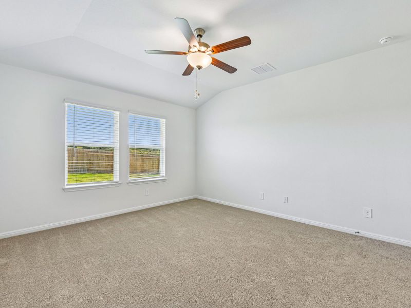 Spacious, unfurnished interior of a new home in Creekfall, Burnet (Image 9). Spacious, unfurnished interior of a new home in Creekfall, Burnet (Image 9).