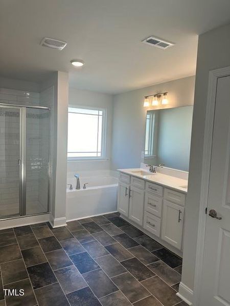 2121 primary ensuite