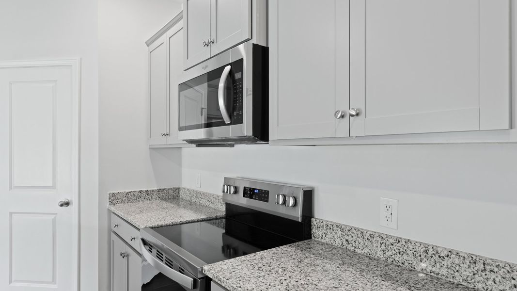 Representative furnished interior of a home built from the DARBY-EXP by D.R. Horton in Hillcrest, Ravenel (Image 8).