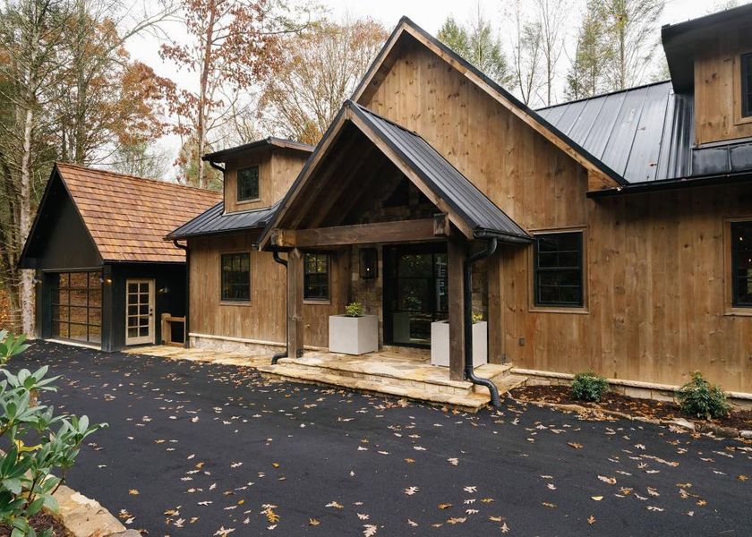 Image 68 of a home in .