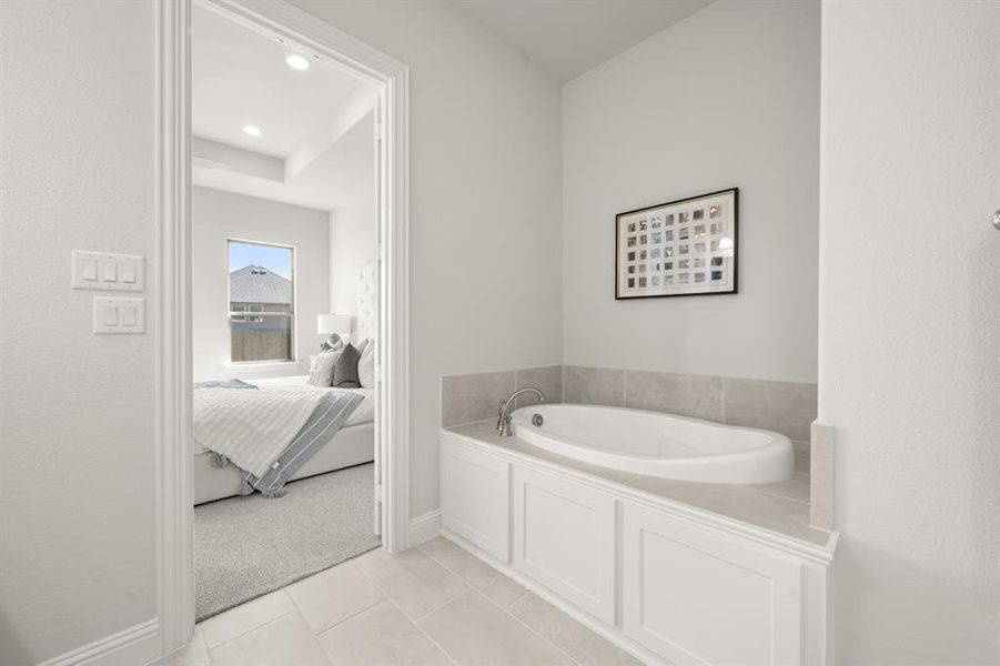 16_5638 Rutherford- Primary Suite-4