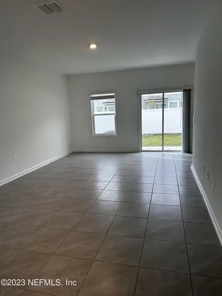 Spacious, unfurnished interior of a new home in , St. Augustine (Image 16).